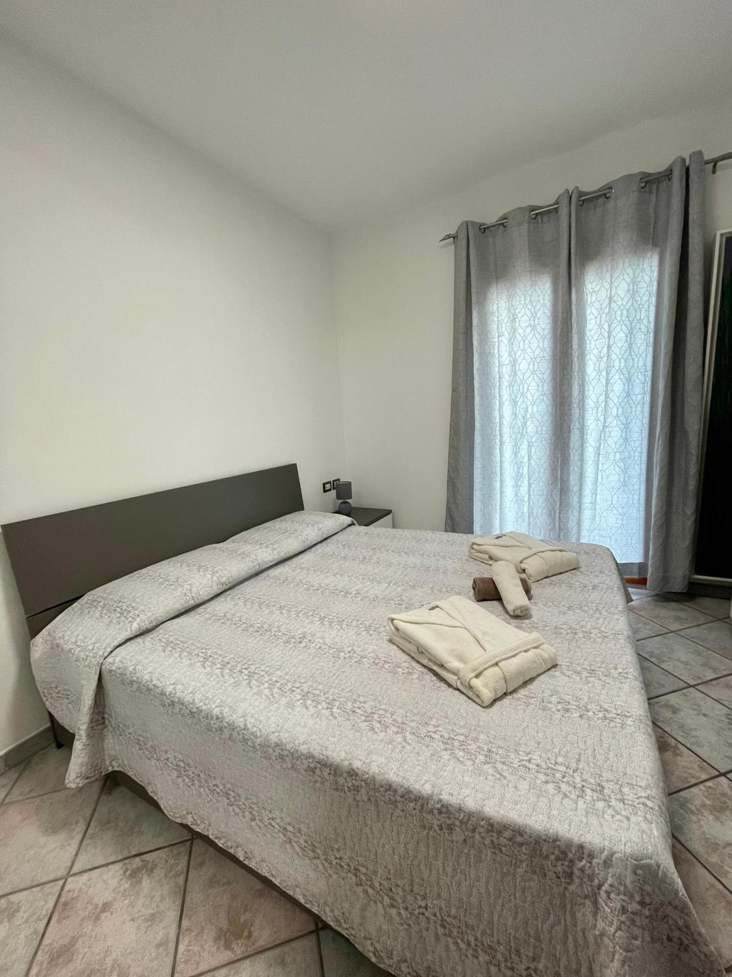 オルビア Casa Fraliaヴィラ エクステリア 写真
